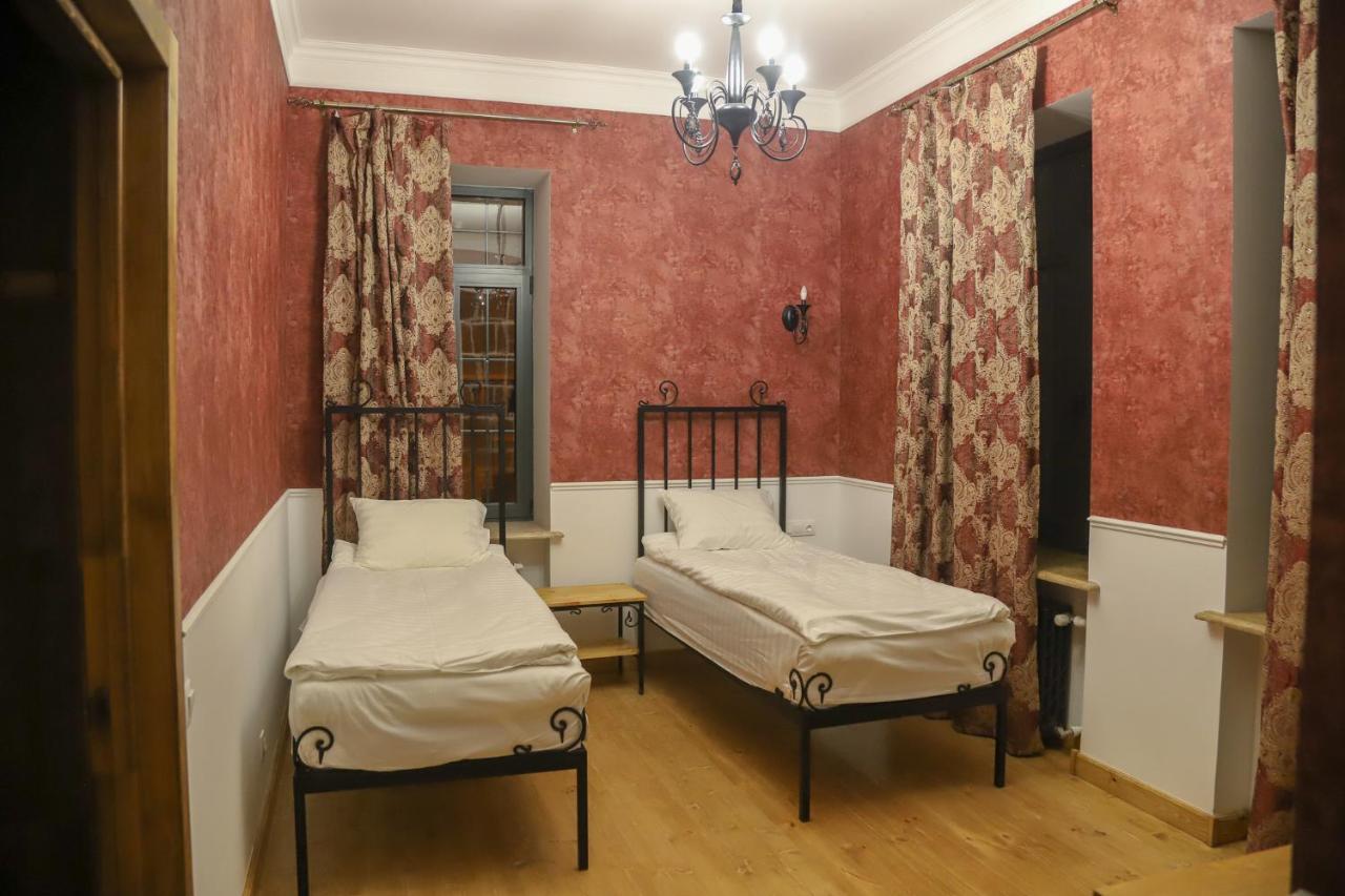 Nur Guest House Gjoumri Kültér fotó