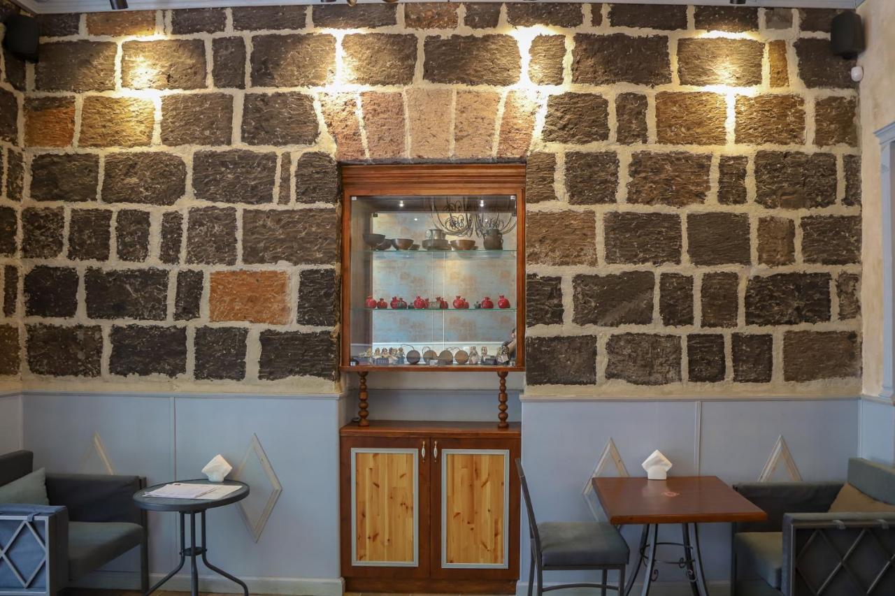 Nur Guest House Gjoumri Kültér fotó