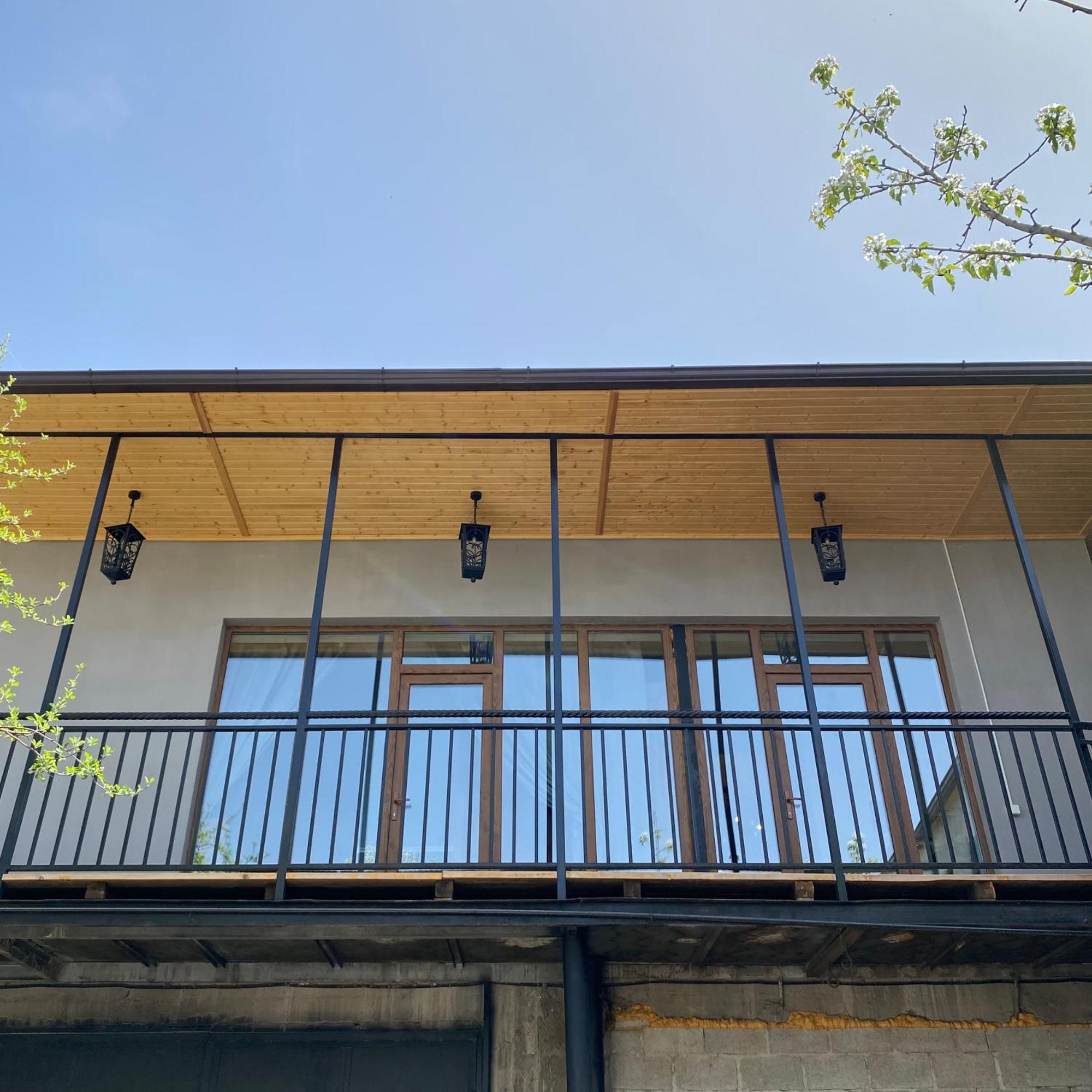 Nur Guest House Gjoumri Kültér fotó